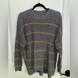 Amercian Eagle - high neck sweater